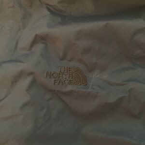 Women’s Northface Rain Jacket